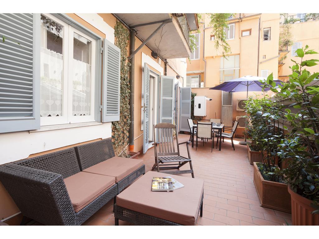 Apartment Via Farina Rome Bilik gambar